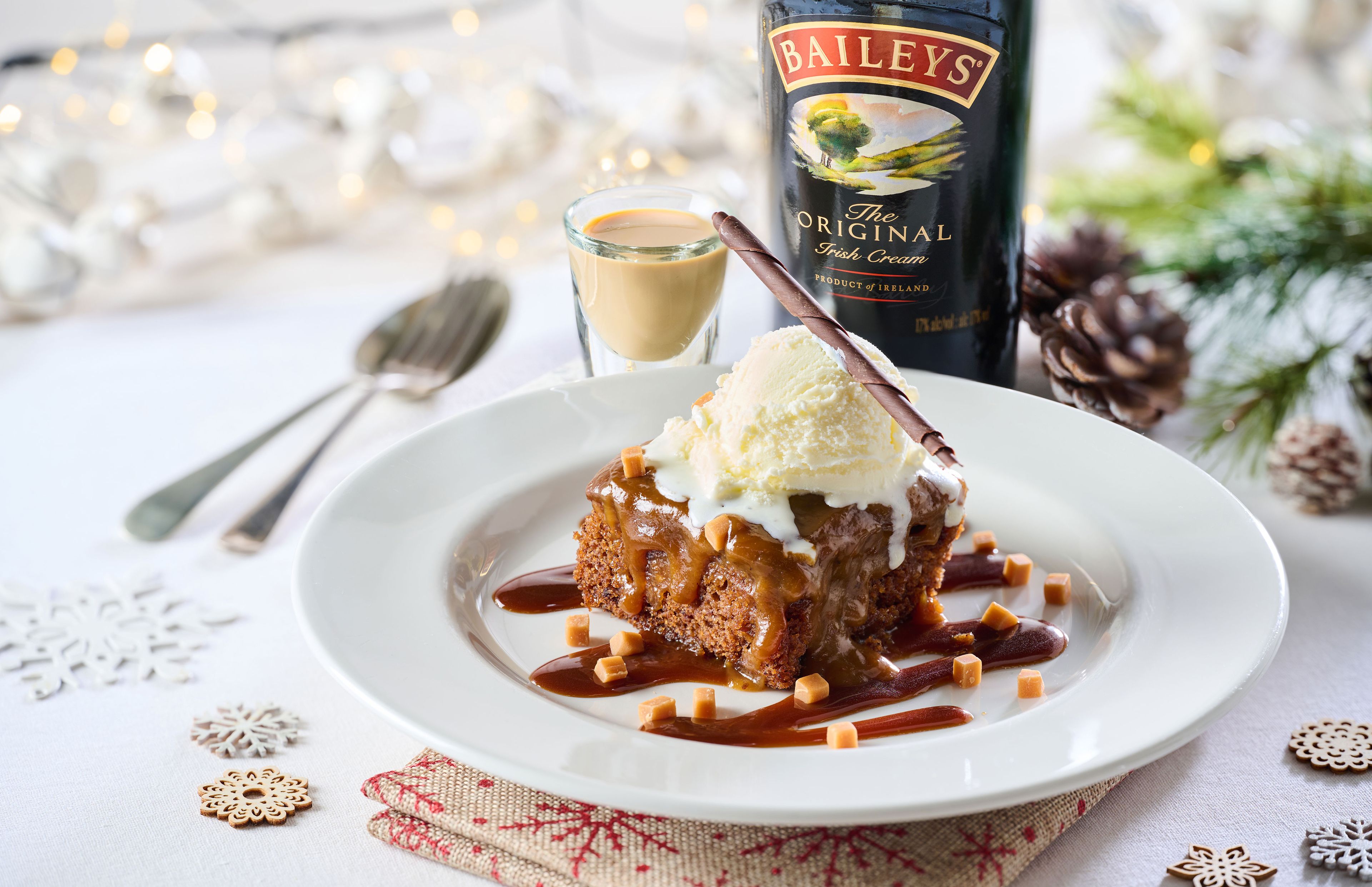 Festive Lunch & Dinner at The Sir John Cockle in Mansfield